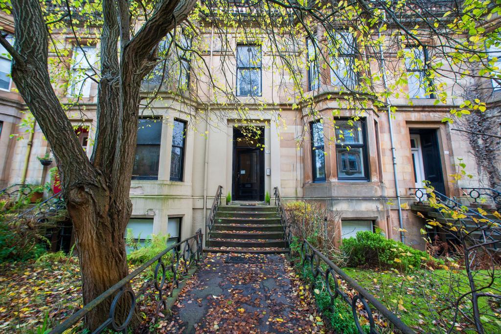 2 bedroom apartment for sale in Bank Street, Hillhead, Glasgow, G12