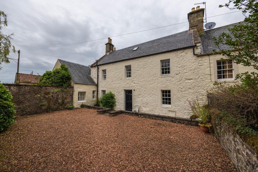 High Street, Auchtermuchty, Fife, KY14 7AP