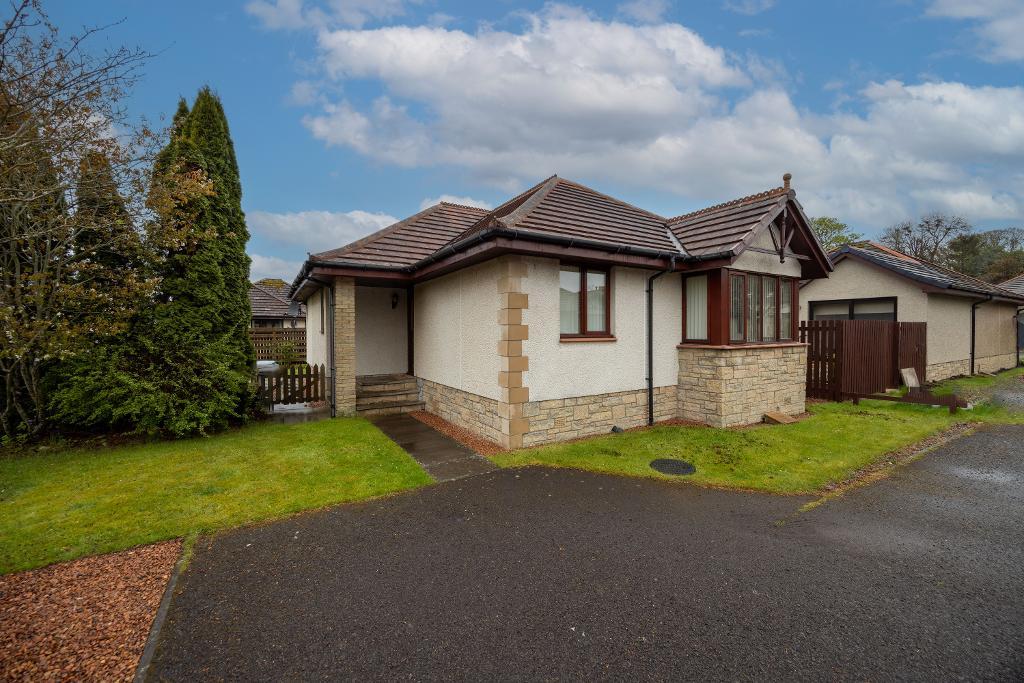 Carswell Wynd, Auchtermuchty, KY14 7FB