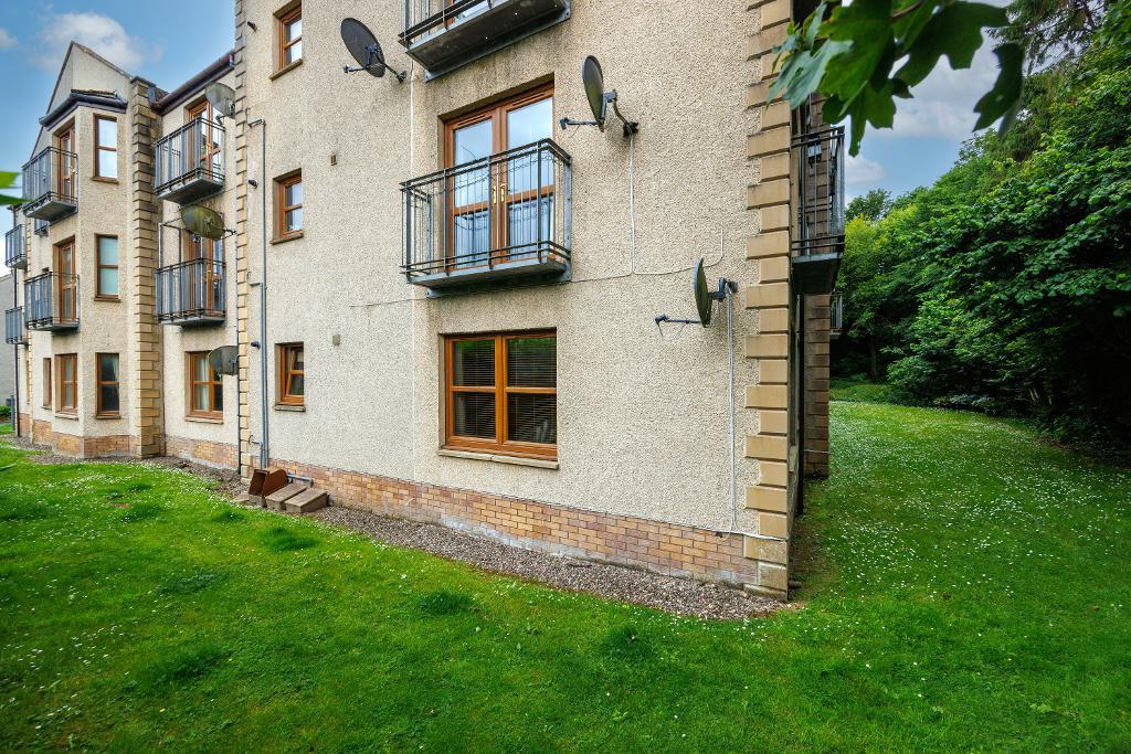 Calsey House, Newburgh Road, Auchtermuchty, Fife, KY14 7BS